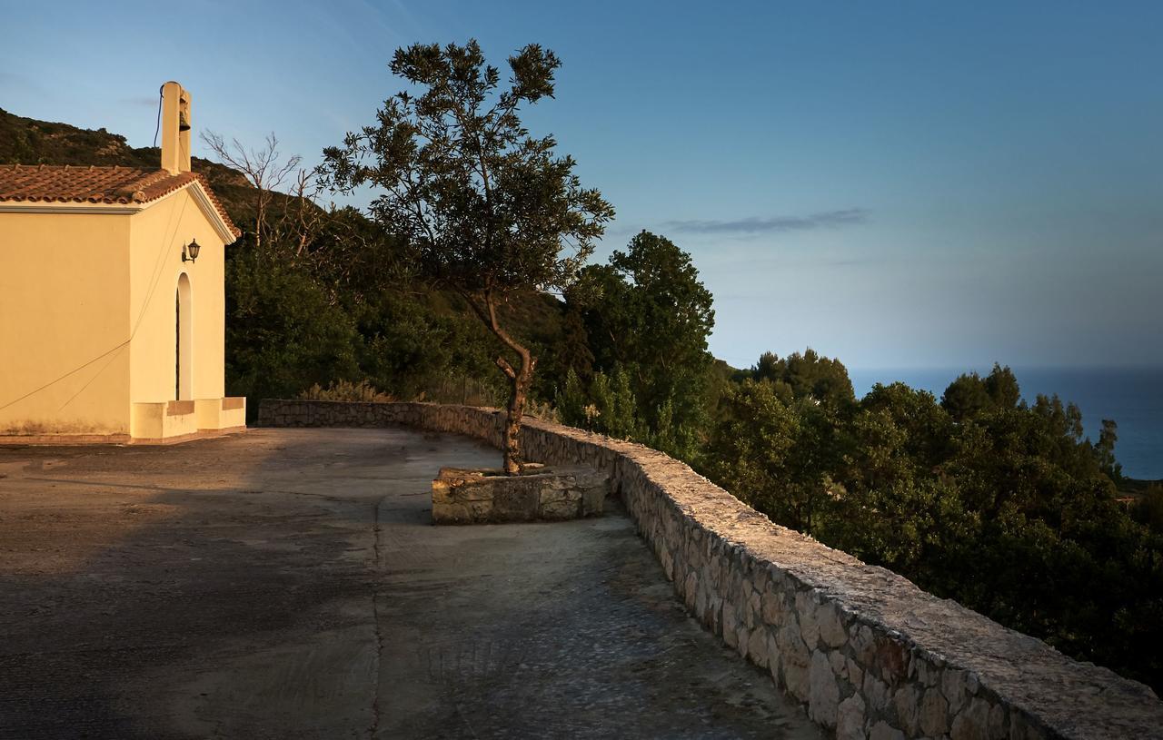 Villa Kanalos - Private Pool & Stunning Views, By Zantewize Kalamaki  Exterior photo